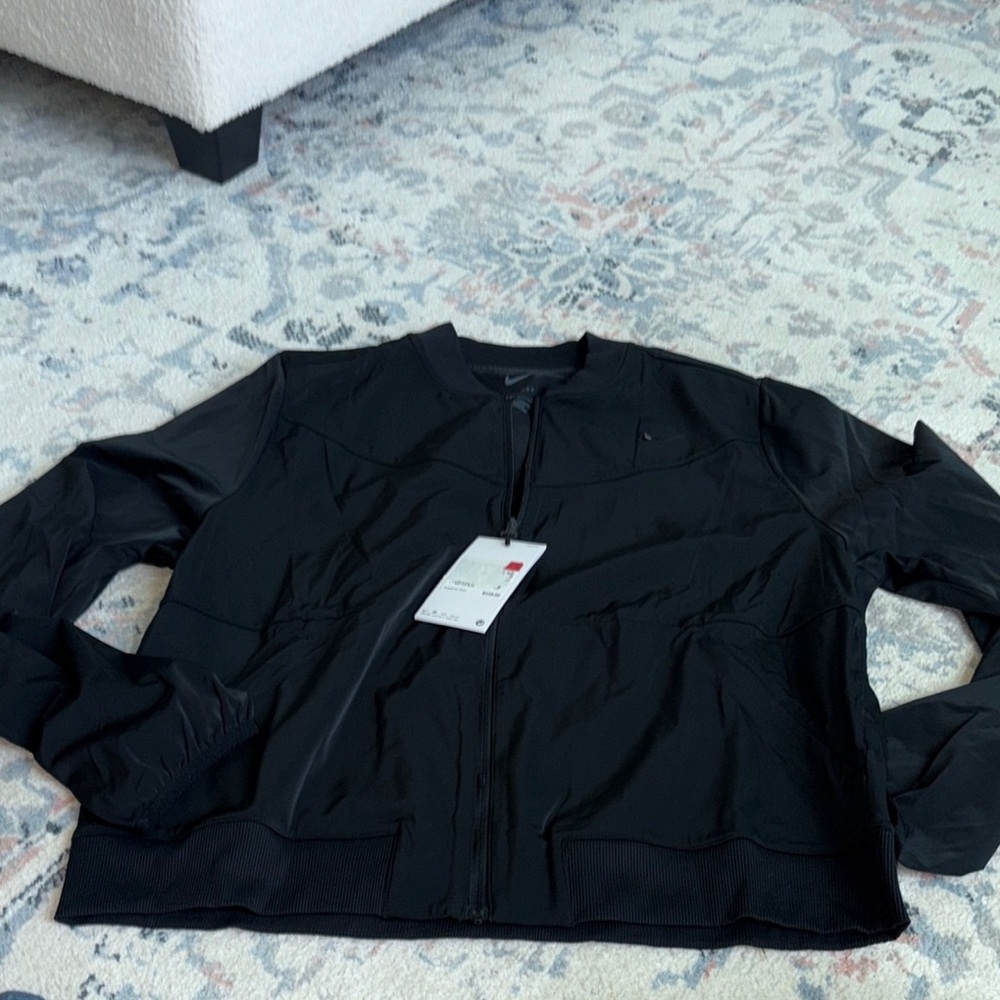 Nike Damen Jacke Dri-FIT Bomber Jacket DV9451-010 size large NWT
